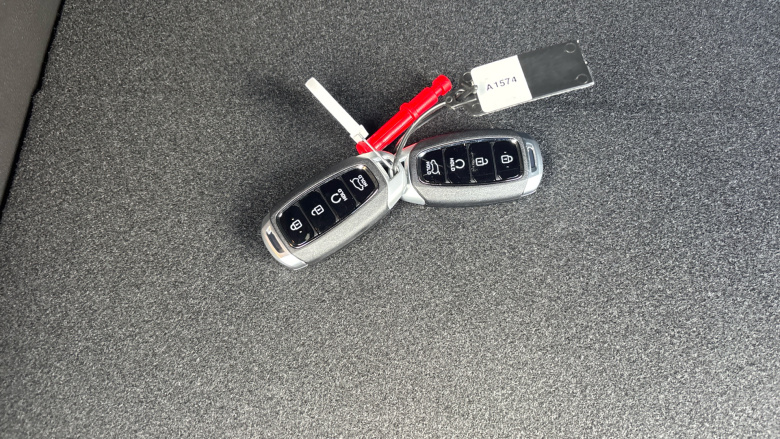 Hyundai INSTER 71kW 01 42kWh 5dr Auto Electric Hatchback